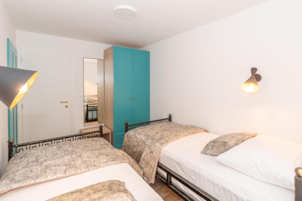 Ivka Makarska - Modern And Luxurious Oldtown Apartament Exterior photo
